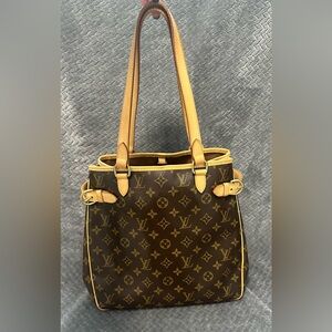 Louis Vuitton Monogram Batignolles Vertical shoulder bag